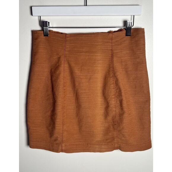 Free People Every Minute Every Hour Terra Cotta Button-Up Mini Skirt Size 6 EUC - Picture 5 of 10